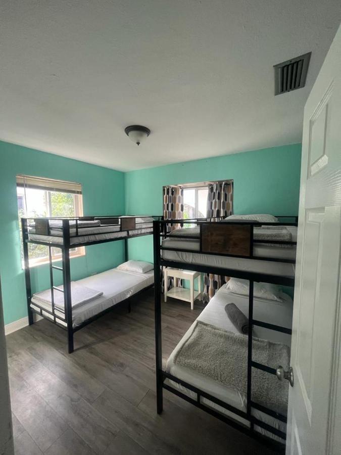 Brazilian Home Coral Gables Εξωτερικό φωτογραφία